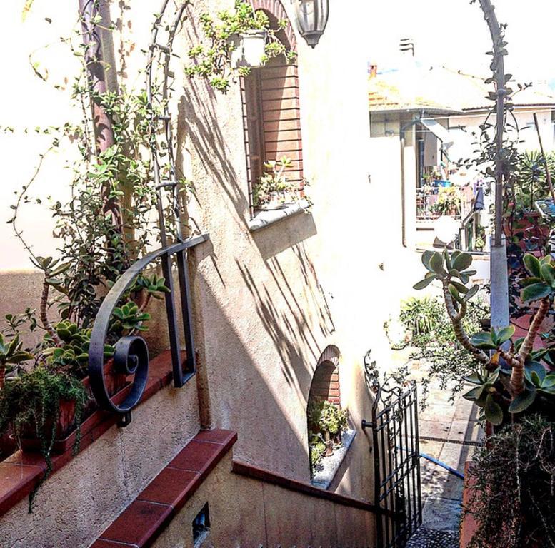 Agriturismo Del Pigato - Bio Vio Albenga Luaran gambar